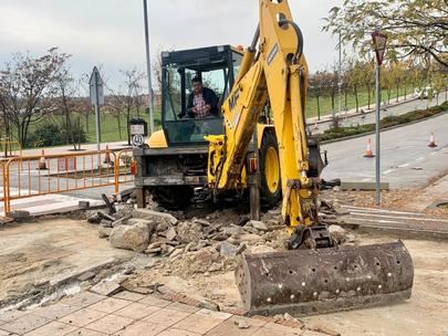 Trabajos para la eliminación y suavizado de badenes en Dehesa Vieja y Tempranales