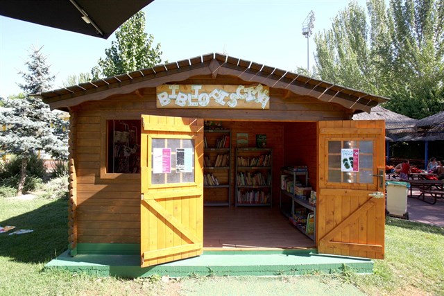 El lunes, 2 de julio vuelve 'la Bibliopiscina' al polideportivo municipal de Alcobendas