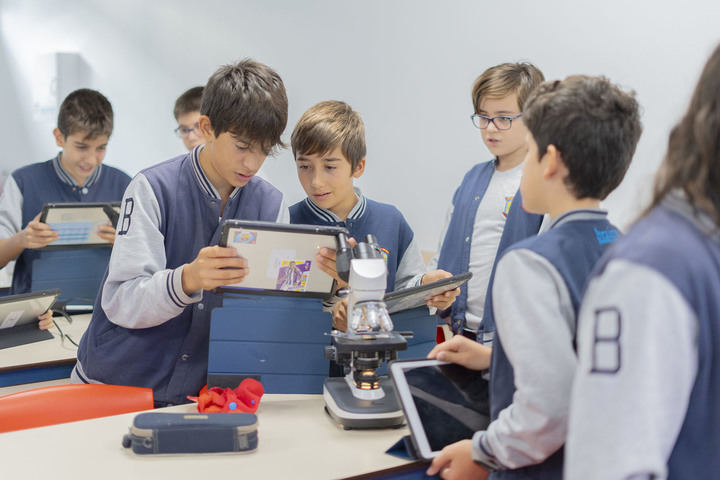 Brains International Schools: 45 años de Innovación y Excelencia Educativa