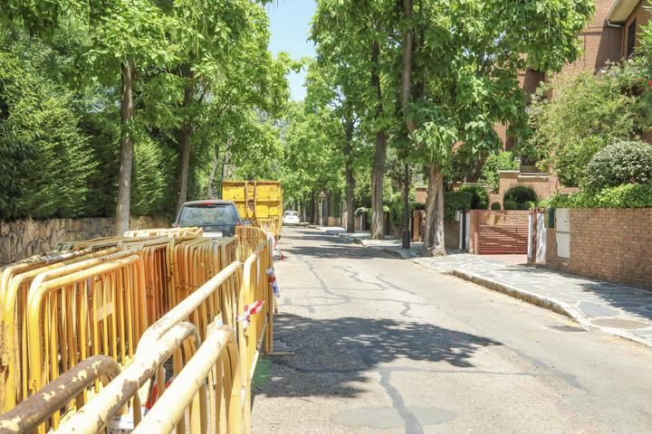 El Ayuntamiento de Alcobendas inicia la remodelación de las calles Hiedra e Iris