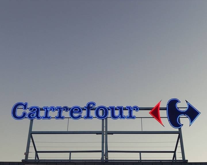 Carrefour y Europcar presentan FurGo, nuevo servicio de alquiler de furgonetas