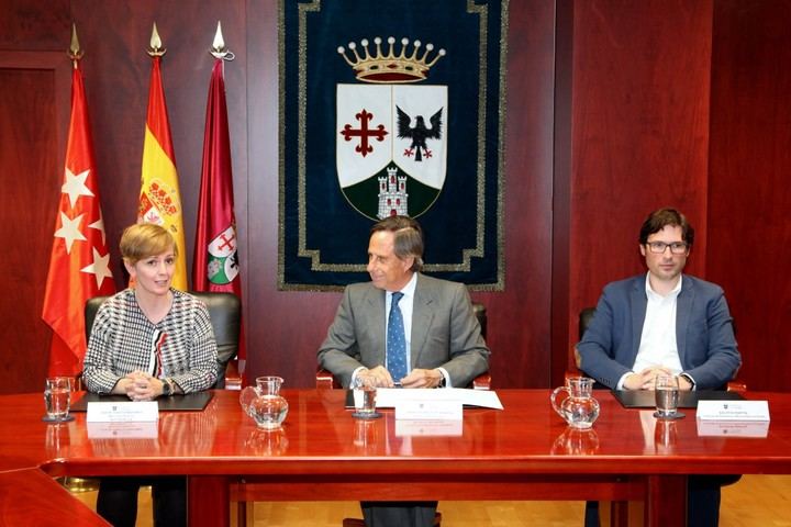 Alcobendas firma un convenio para fomentar el empleo con la empresa Keytron