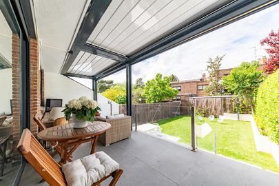 Venta de chalet adosado en el Soto de la Moraleja.