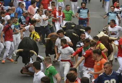 Primer encierro de fiestas en La Palmosilla se realiza en tiempo récord