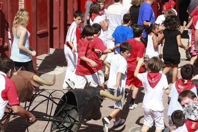 Chupinazo y encierro infantil para celebrar San Fermin