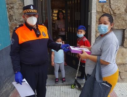 Alcobendas ha repartido tabletas y libros escolares a 189 estudiantes