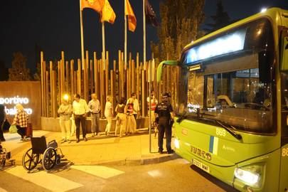 Alcobendas abre sus puertas a 165 evacuados del mayor incendio de la historia de Madrid