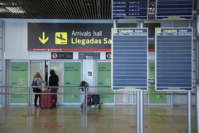 La Comunidad de Madrid insiste en pedir a sanidad PCR a turistas