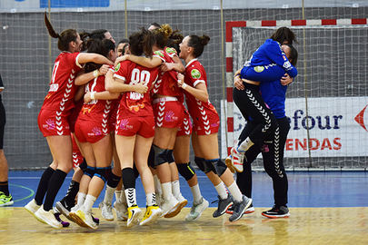 Las chicas del Helvetia Alcobendas ganan en casa al Rocasa Gran Canaria (28-23)