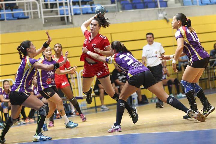 Doble jornada de balonmano en el Pabellón de Los Sueños