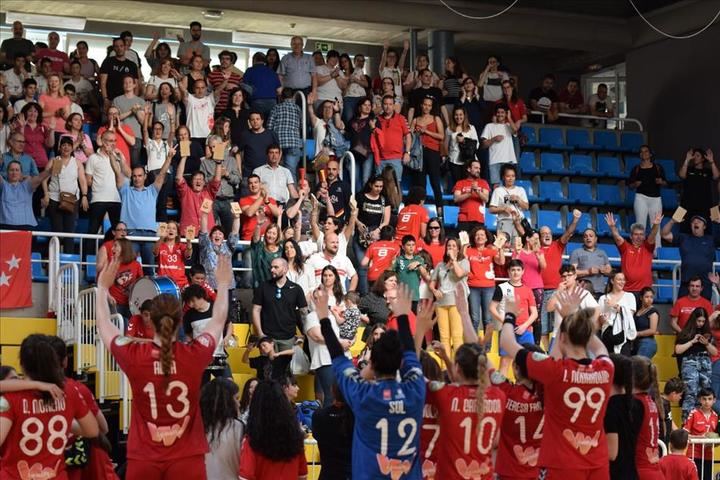  Fotos de @marisa19iba, del Club Balonmano Alcobendas