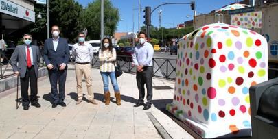 Alcobendas y Ecovidrio fomentan el reciclaje con 24 iglús con diseños de Agatha Ruiz de la Prada