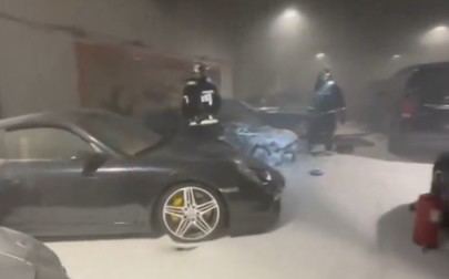 Incendio en un concesionario de coches de lujo en San Sebastián de los Reyes