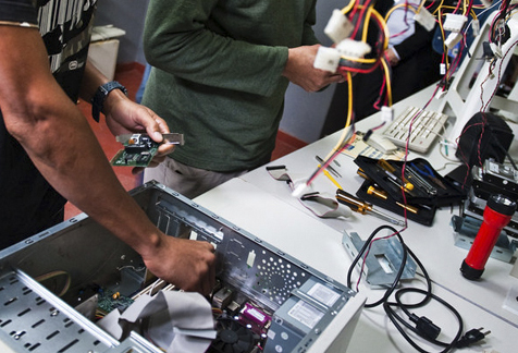 Taller 'Mantenimiento y reparación básica de ordenadores'