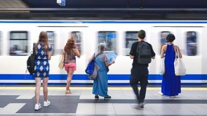 Nuevas tarifas del transporte público en Madrid: descuentos del 50% para jóvenes de 15 a 25 años