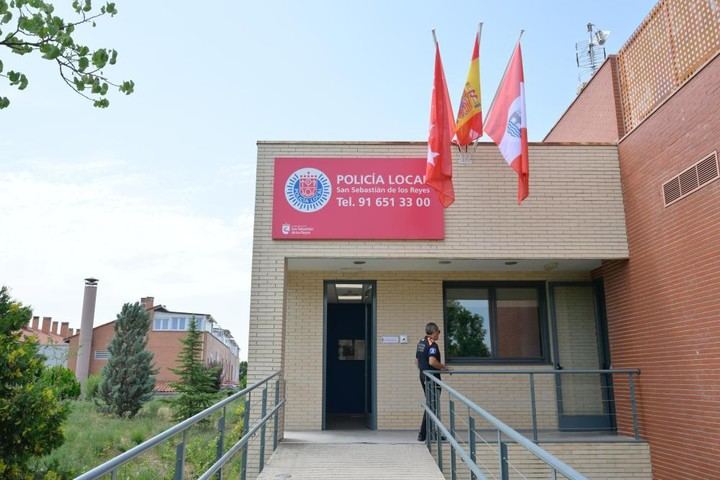 Sanse inaugura una base permanente de la Policía Local en urbanizaciones
