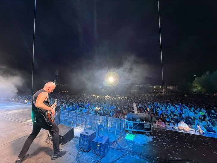 Más de 25,000 personas se reunen en Sanse para un concierto de la orquesta Panorama