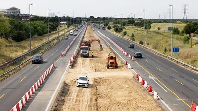 Cortes puntuales y estrechamientos de la calzada por el tercer carril de la M-607