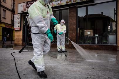 La desinfección de las calles de alcobendas, prioridad para los equipos de limpieza municipal