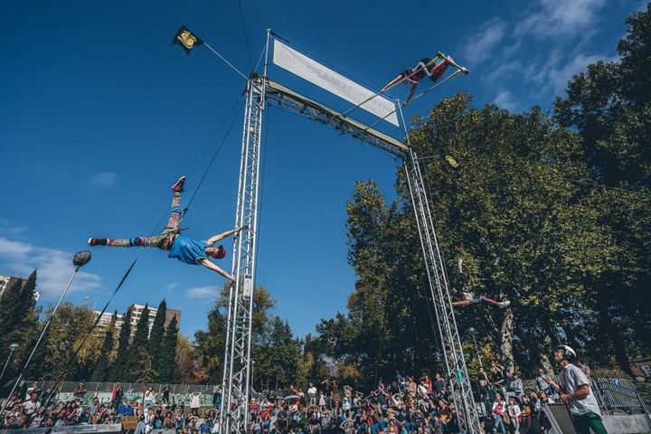 Sanse se convierte en un escenario de ilusión con el MADn Circus Festival