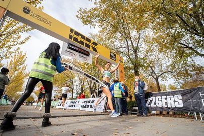 Marta Pérez bate récords en el 10K de Alcobendas