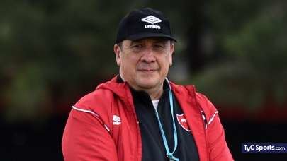 Burgos toma las riendas deportivas del Rayo Alcobendas