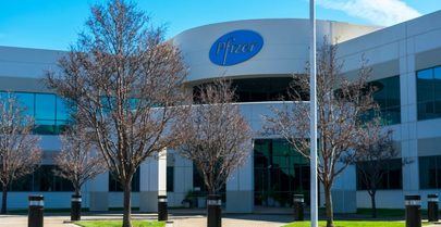 Pfizer asegura que su vacuna contra el COVID-19 es eficaz "en más del 90%"