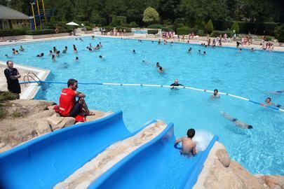 La piscina de verano del José Caballero abre sus puertas hasta el 7 de septiembre