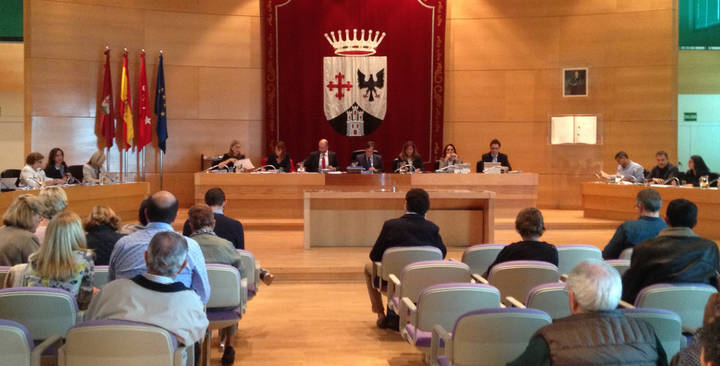 Los insultos del PSOE al Alcalde de Alcobendas tensan el pleno municipal