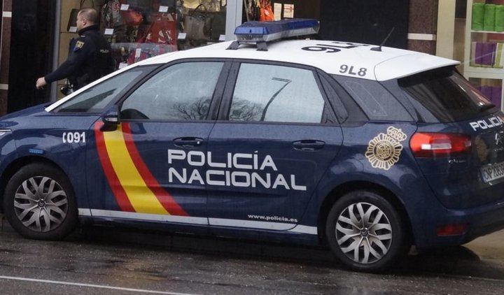 La Policía Nacional salva la vida a una mujer de edad en Alcobendas