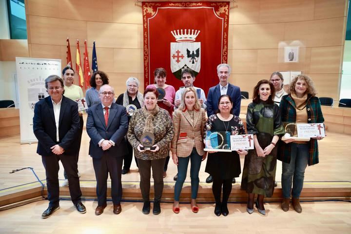 Alcobendas entrega los premios del XXXVI Concurso de Escaparates