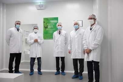 El Gobierno de SanSe visita la planta de laboratorios Rovi radicada en el municipio
