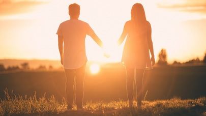 La presión social del amor idílico y sus consecuencias