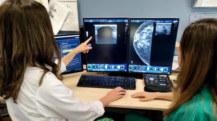Avance en cáncer de mama: hospitales madrileños prueban medicamento que aumenta la supervivencia un 15%