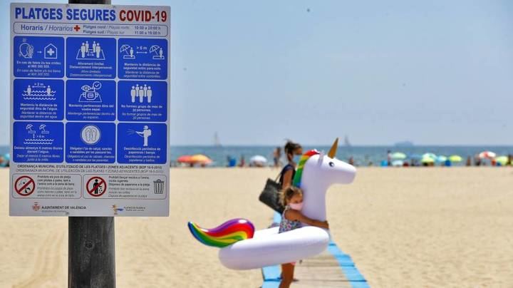 Medidas de las playas españolas para frenar el COVID-19