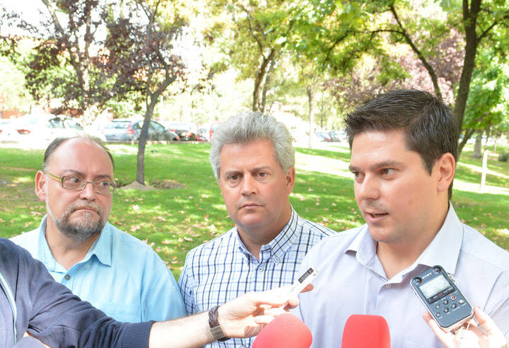 Limpieza y acondicionamiento del Parque de La Marina